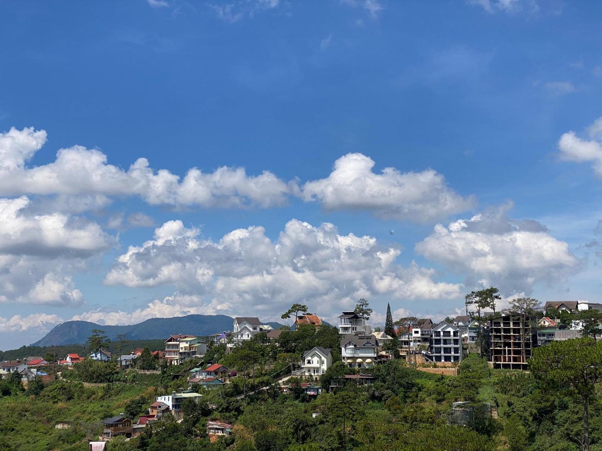 Dalat Memories Homestay - Phố Sương Mờ Đà Lạt Extérieur photo